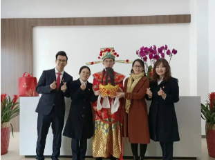 優(yōu)服務(wù)，促發(fā)展，廣州輕工集團新仕誠公司深入各園區(qū)企業(yè)開展新春走訪活動